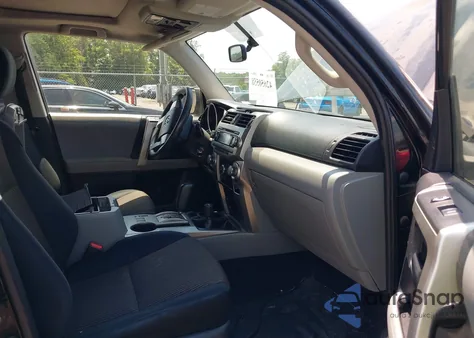 2010 Toyota 4Runner Sr5 V6 from USA, damaged, VIN JTEBU5JR4A5029296